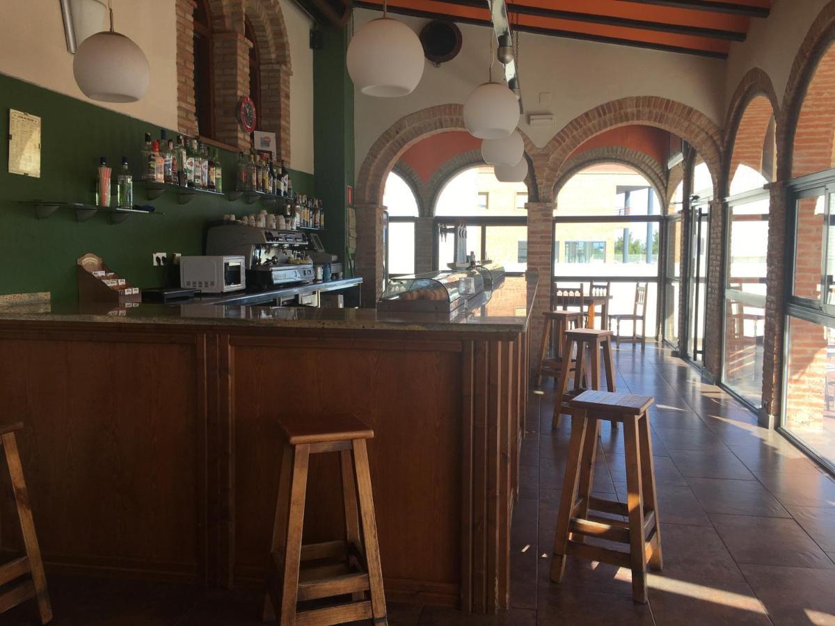 Hotel La Bodega La Almunia de Doña Godina المظهر الخارجي الصورة