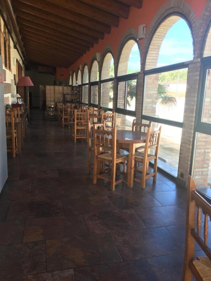 Hotel La Bodega La Almunia de Doña Godina المظهر الخارجي الصورة
