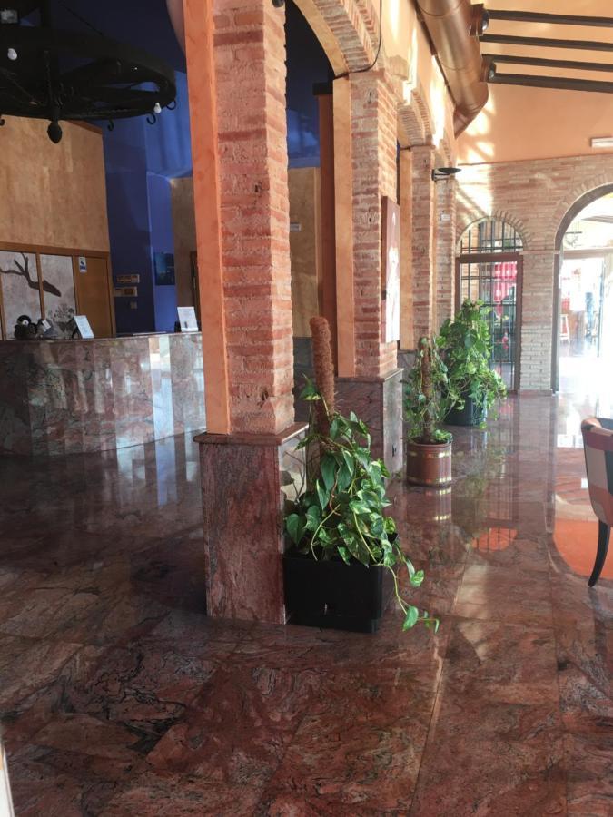 Hotel La Bodega La Almunia de Doña Godina المظهر الخارجي الصورة