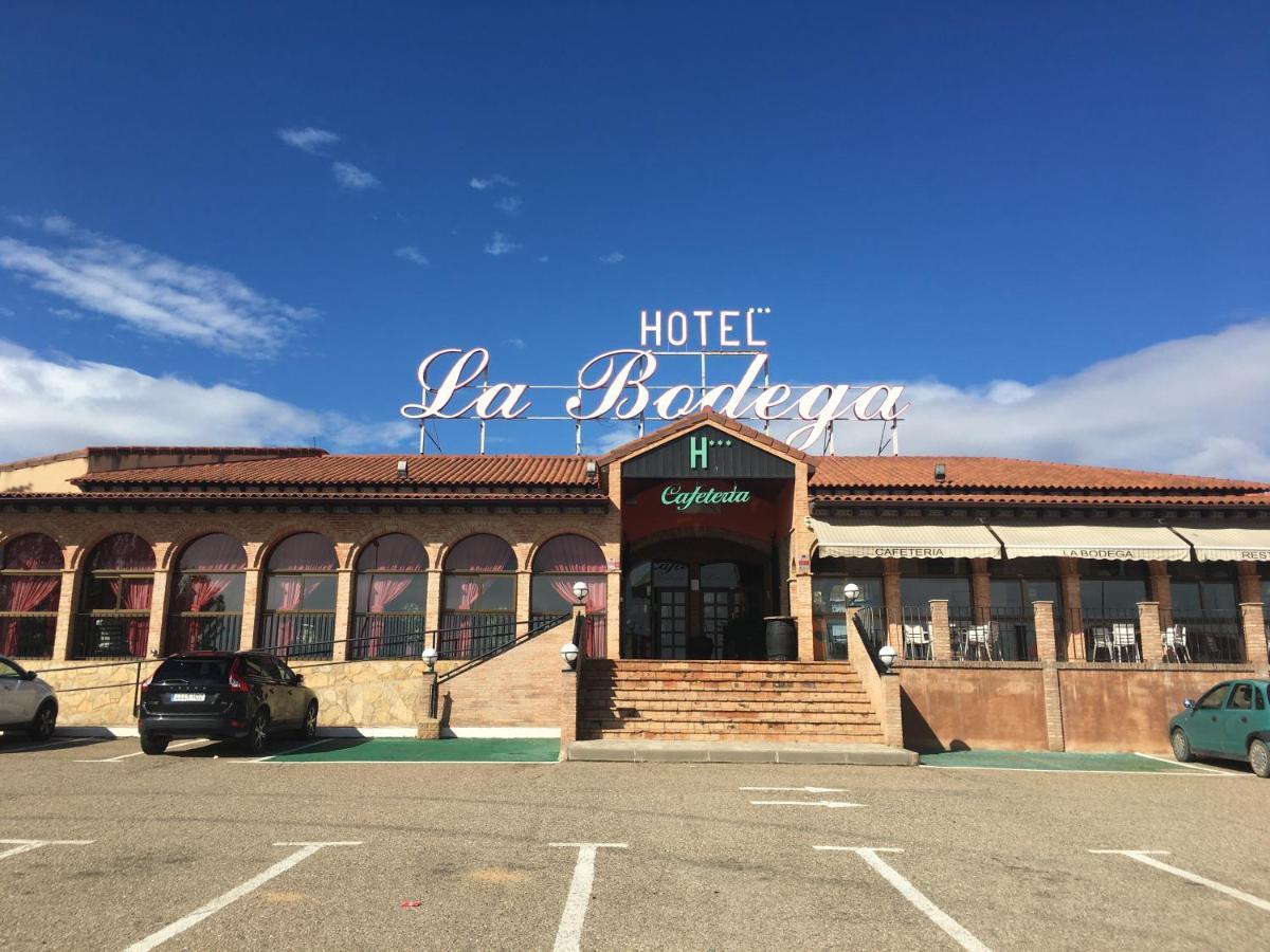 Hotel La Bodega La Almunia de Doña Godina المظهر الخارجي الصورة